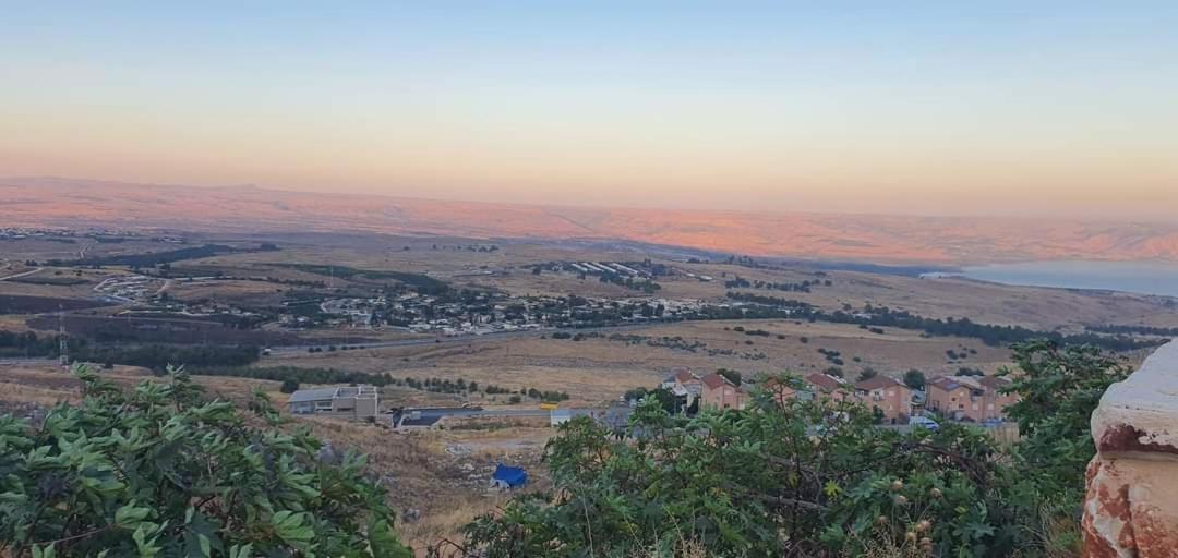 צימר בקתה מול הנוף Safed Exterior photo